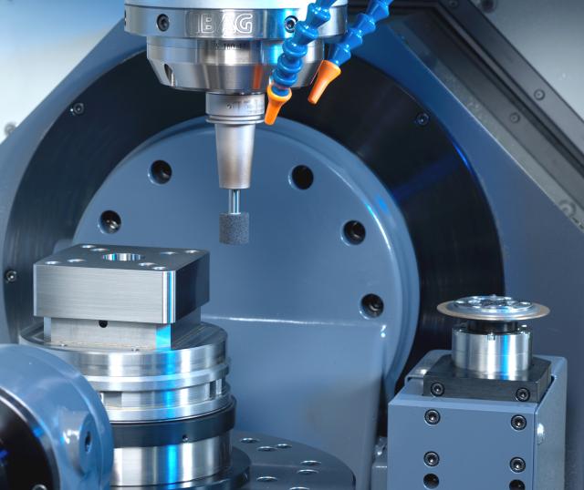 Fehlmann Versa 945 frees / slijp machine